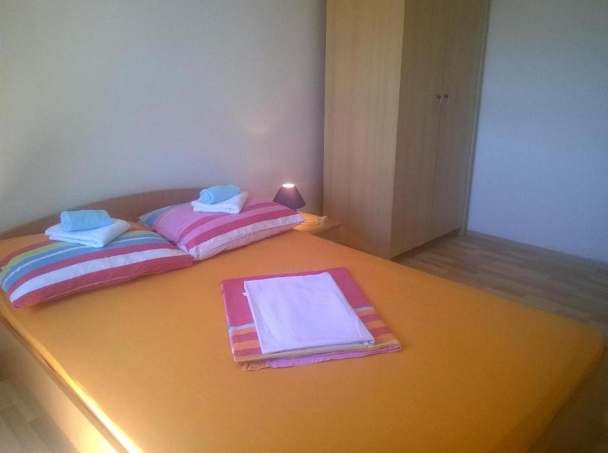Apartments With A Parking Space Pakostane, Biograd - 14054 Exterior foto